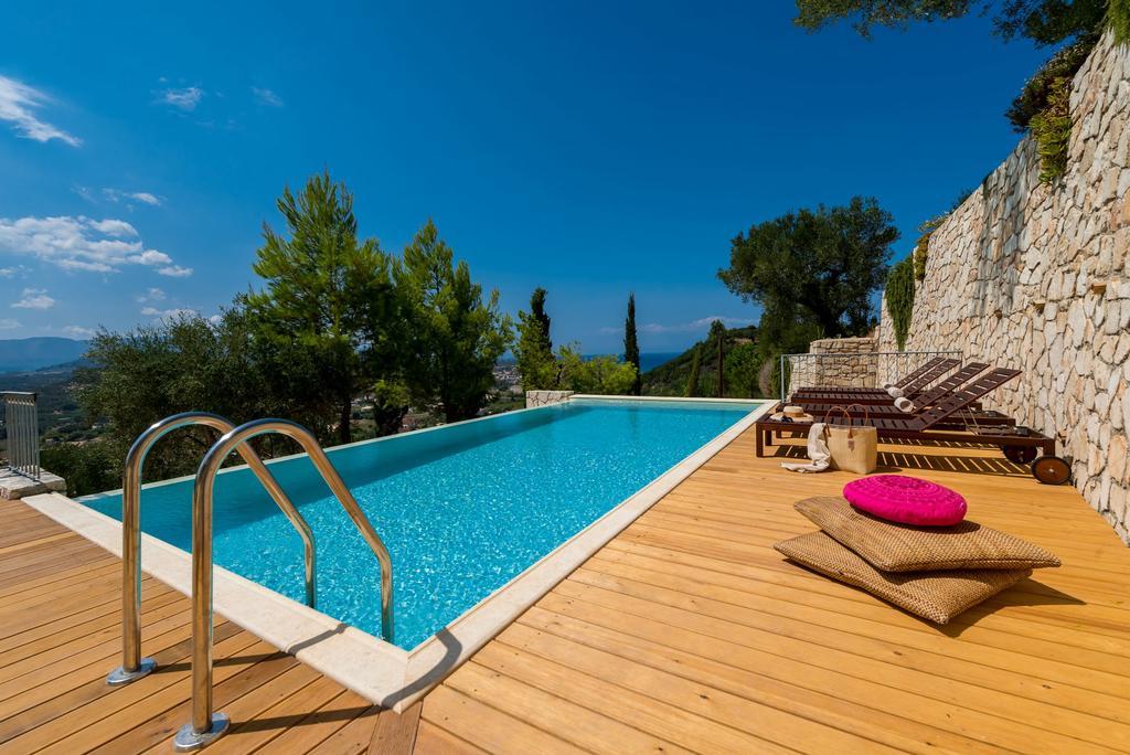 Villa Oliva, In A Serene Location & Private Pool, By Zantewize Akrotiri (Zakynthos)